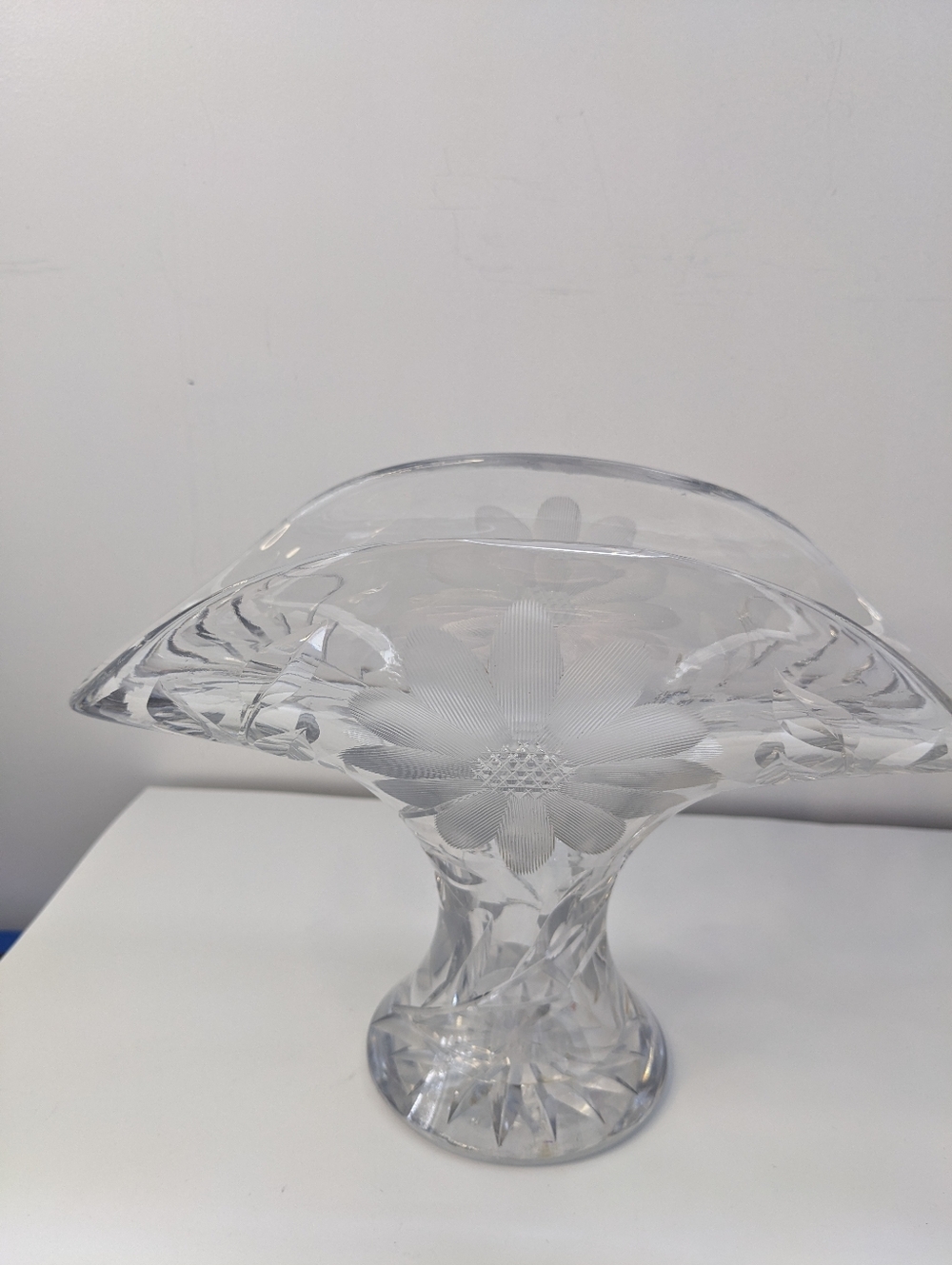 Floral Vase Cut Crystal Etched Flower Design Heavy Clear Glass Home Deco Vintage
